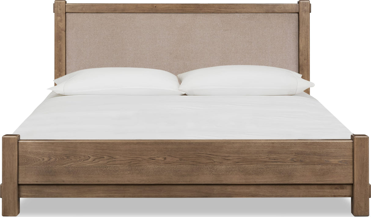 Roycroft Butternut/Harvest Wood Queen Bed