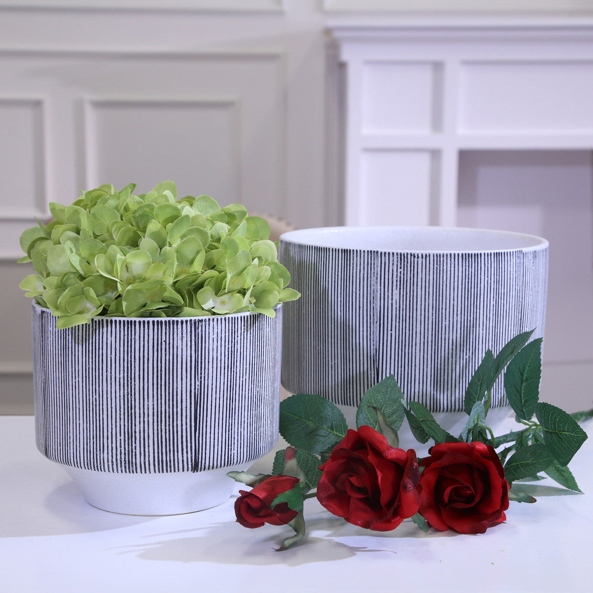 S/2 Ceramic Planters 8.5/6.5"gray Stripe