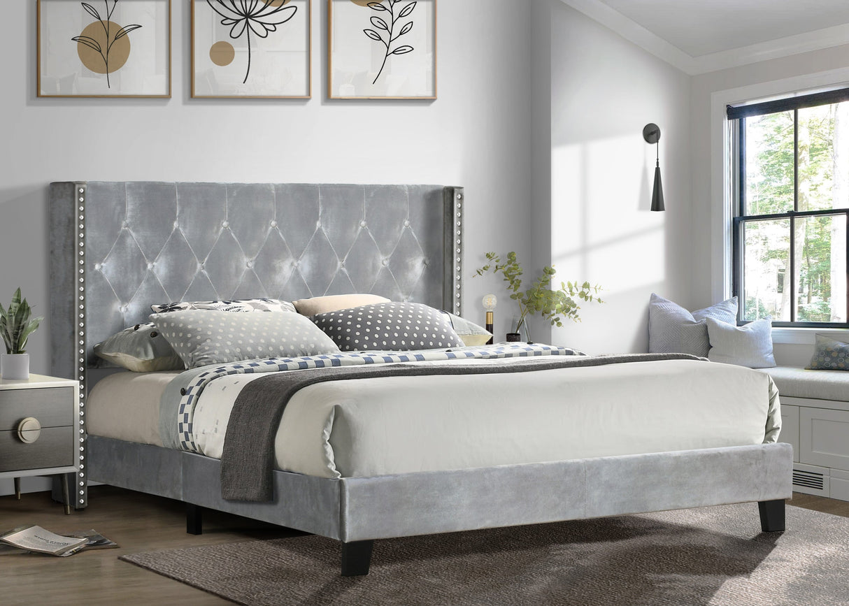Peaceful Palace Silver Queen bed