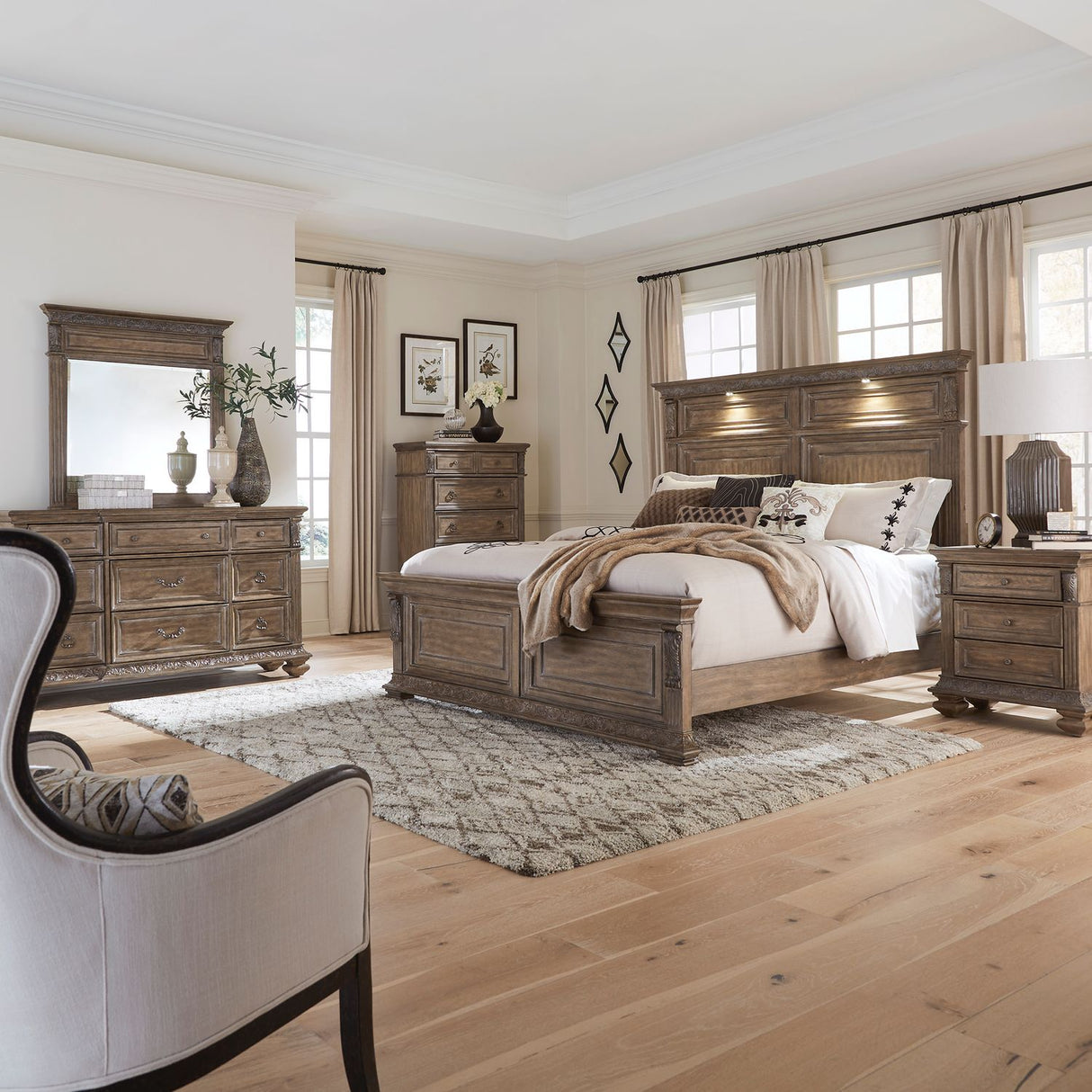 Classic Charm Bedroom Set