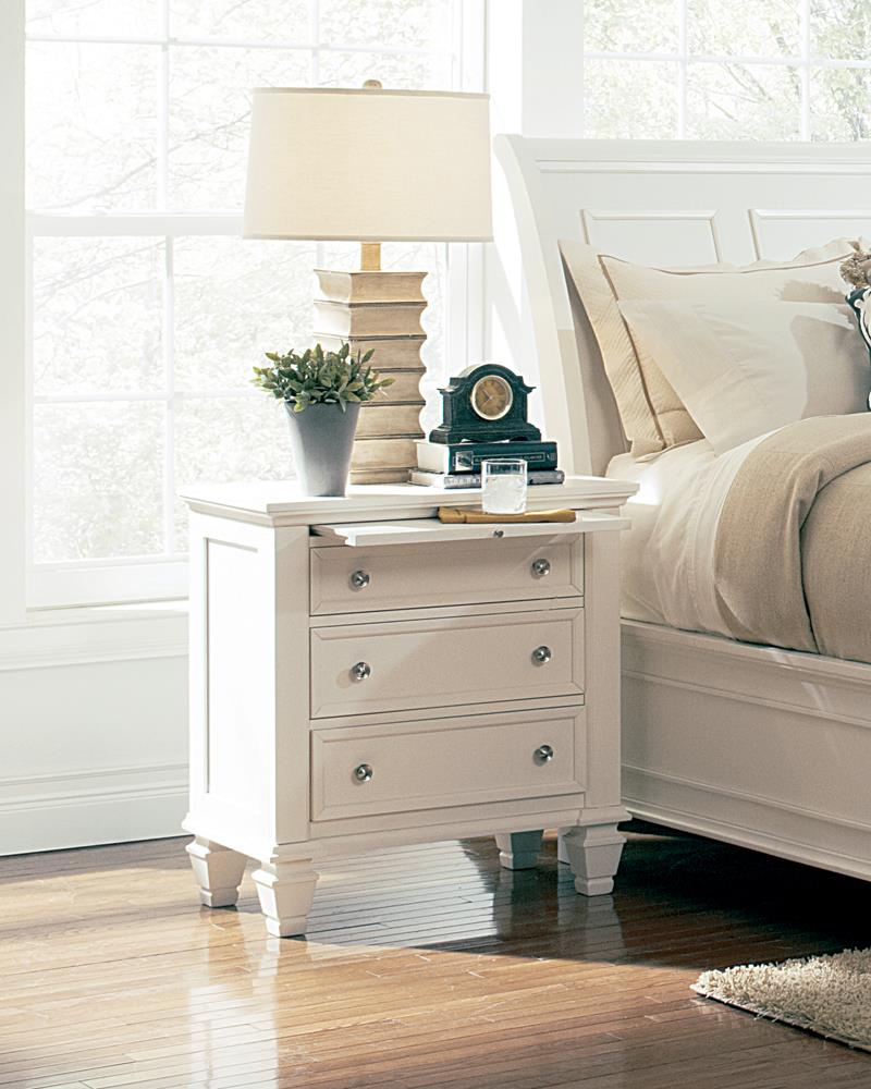 Sandy Beach 3-Drawer Nightstand White