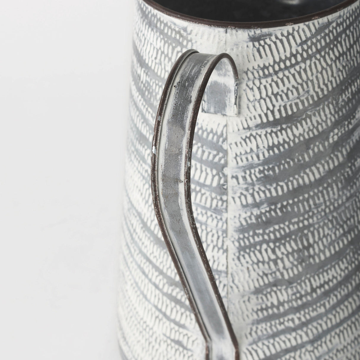 Serena II 11.2H Large Gray/White Textured Metal Jug by Mercana at Eve Furniture