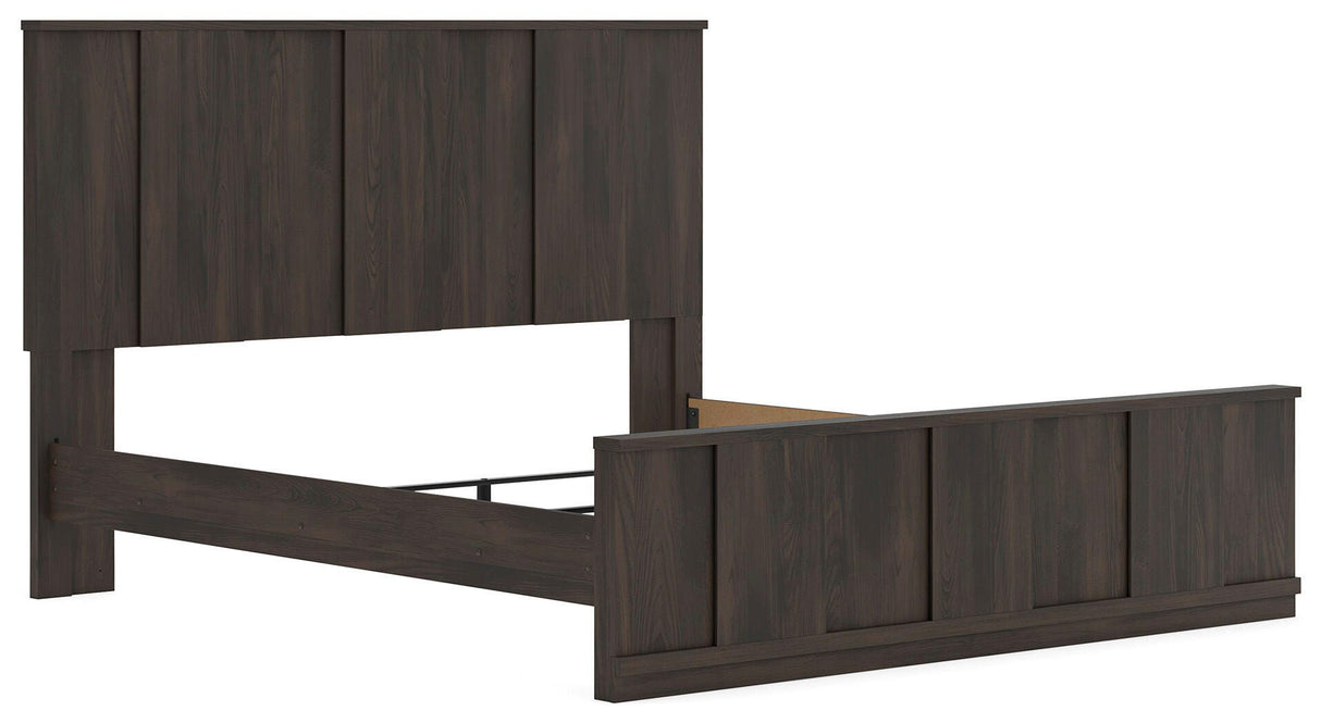 Shaehartin Dark Brown King Panel Bed