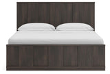 Shaehartin Dark Brown King Panel Platform Bed