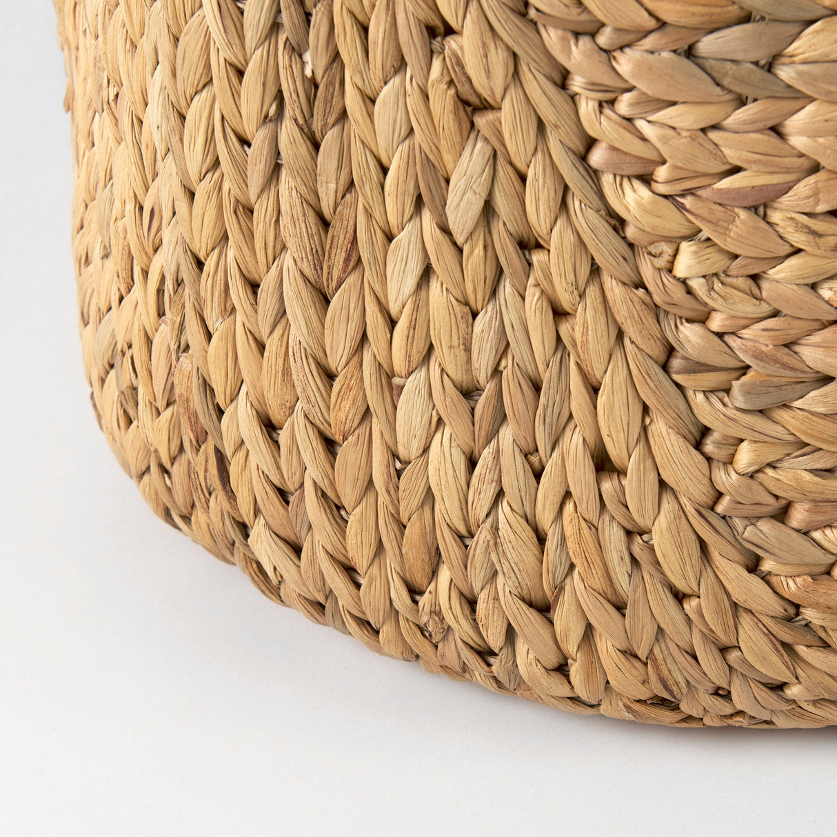 Sivan (Set of 3) Light Brown Water Hyacinth Round Basket W/ Handles by Mercana at Eve Furniture