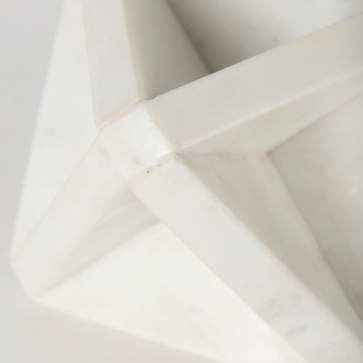 Sophia 5.5 L x 5.5 W x 8.5 H White Marble Decor Stand by Mercana at Eve Furniture
