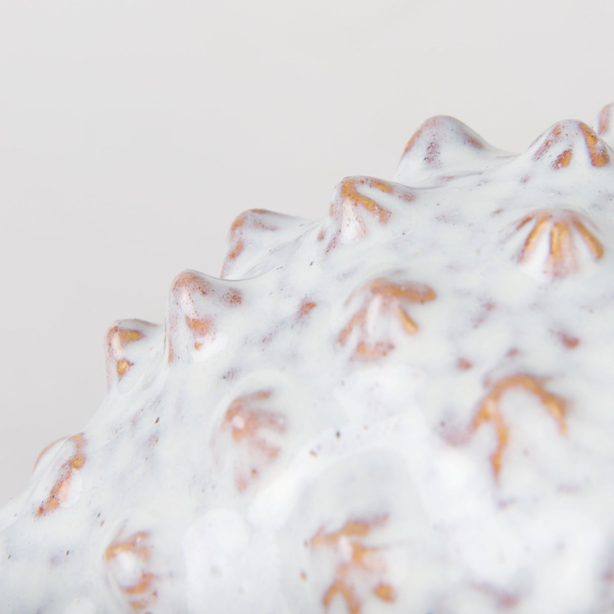 Spike II (Large) 10L x 6W Off-White Ceramic Puffer Fish by Mercana at Eve Furniture