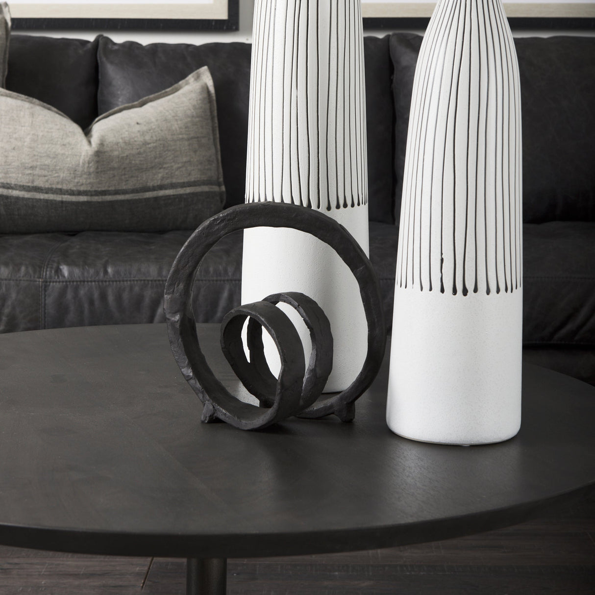 Stanislaw II Black Metal Infinite Ribbon Sculpture by Mercana at Eve Furniture