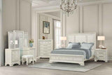 Stella Mia Traditional Creamy White 4-Piece Queen Bedroom Set by Furniture of America at Eve Furniture