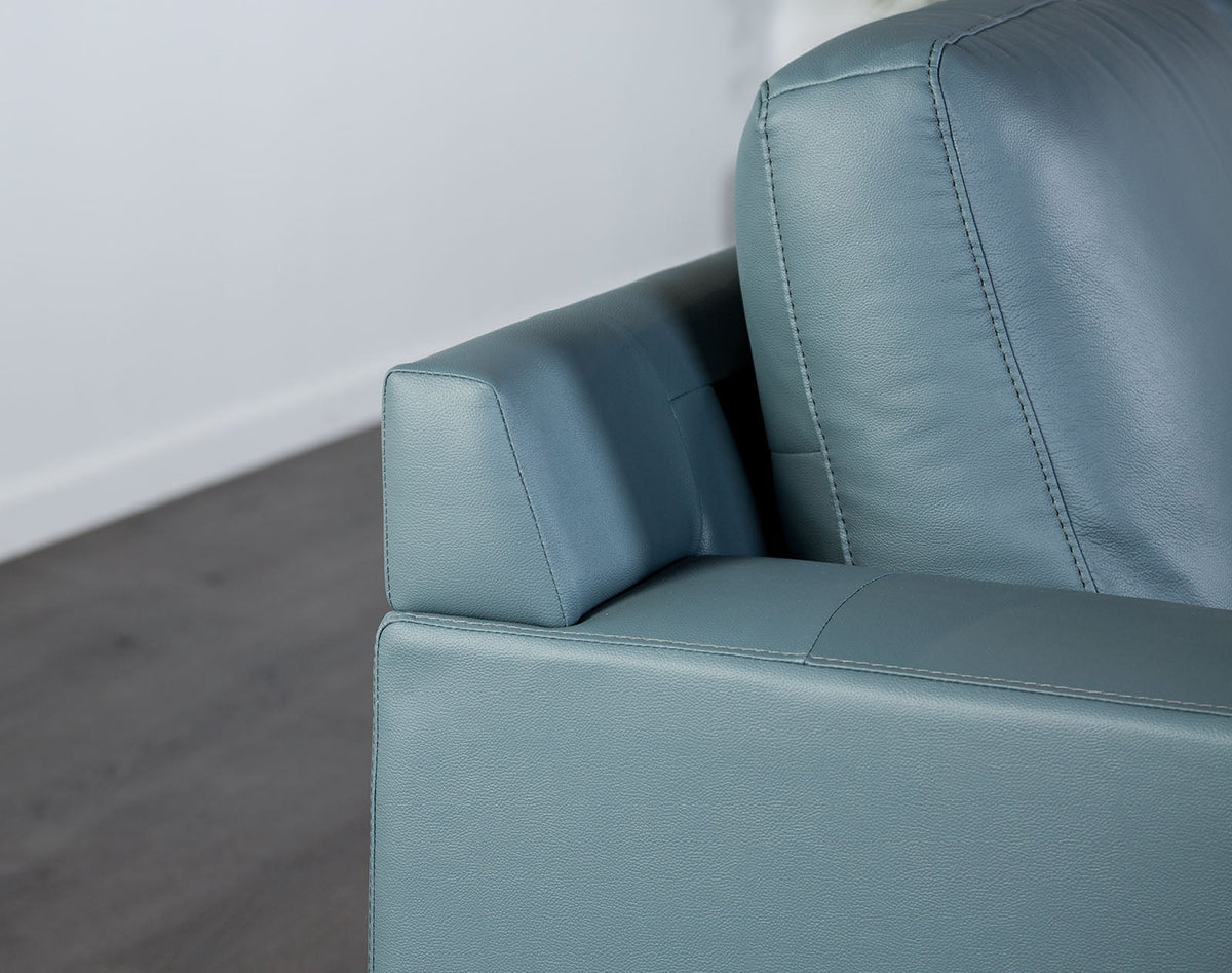 Stordal Blue Sectional with Right Chaise