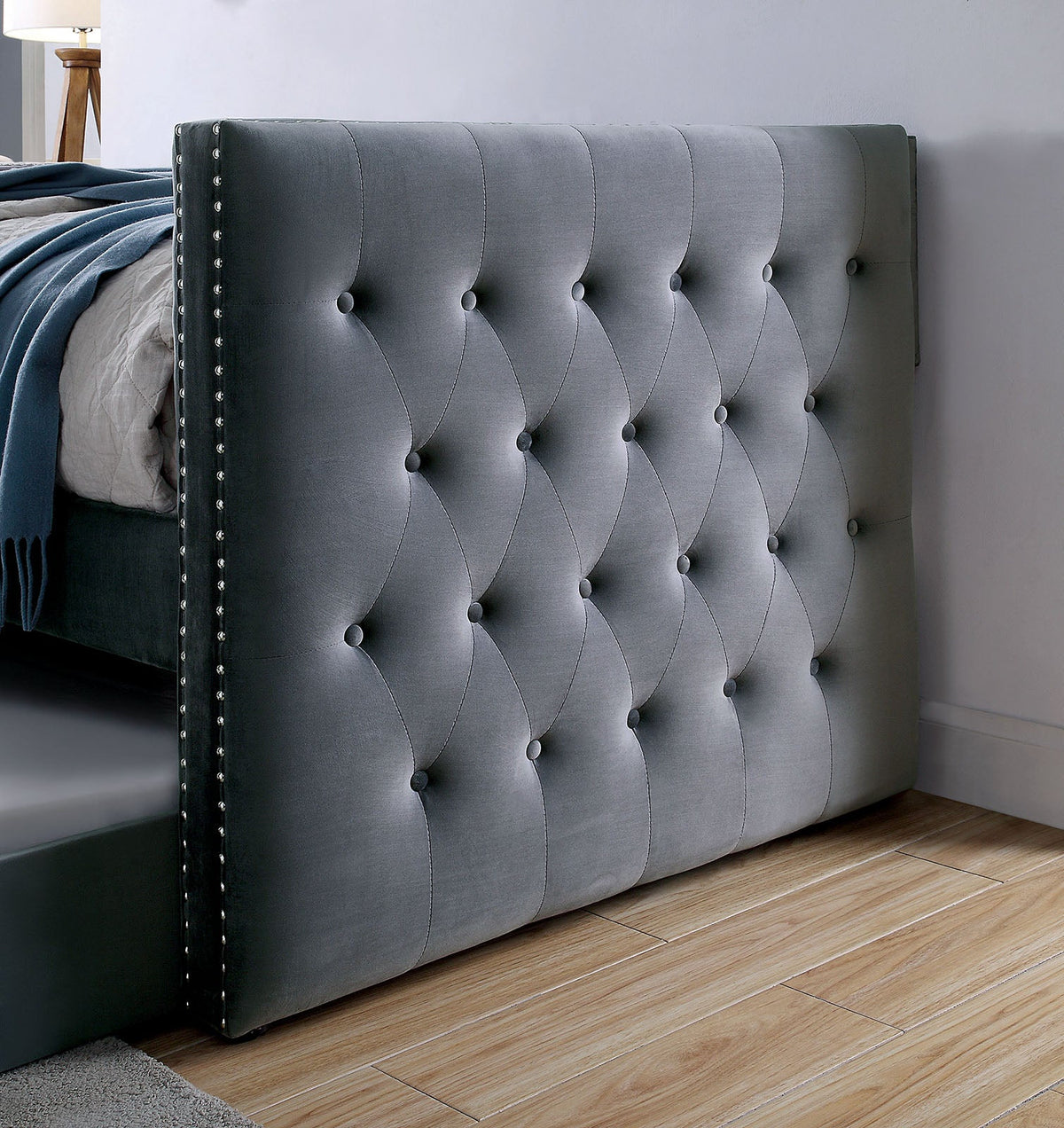 Susanna Gray Daybed with Trundle by Furniture of America at Eve Furniture