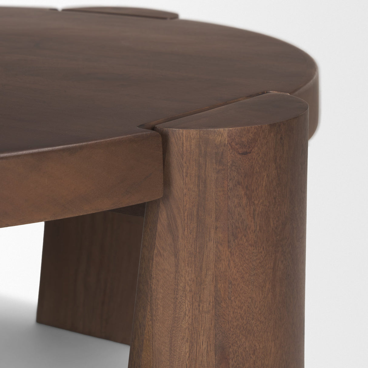 Tammar Round Wood w/ Tapered Legs Coffee Table by Mercana at Eve Furniture
