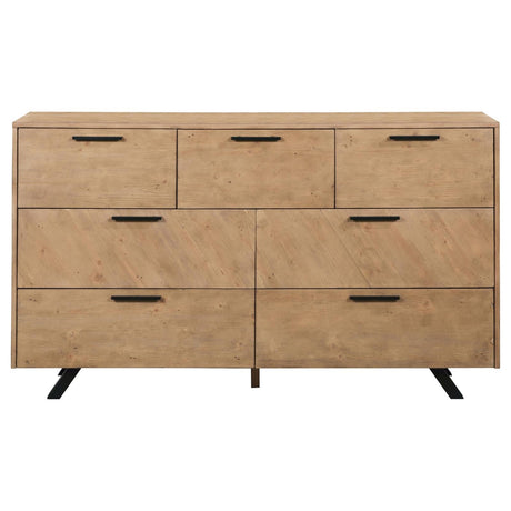 Taylor Light Honey Brown 7-Drawer Rectangular Dresser