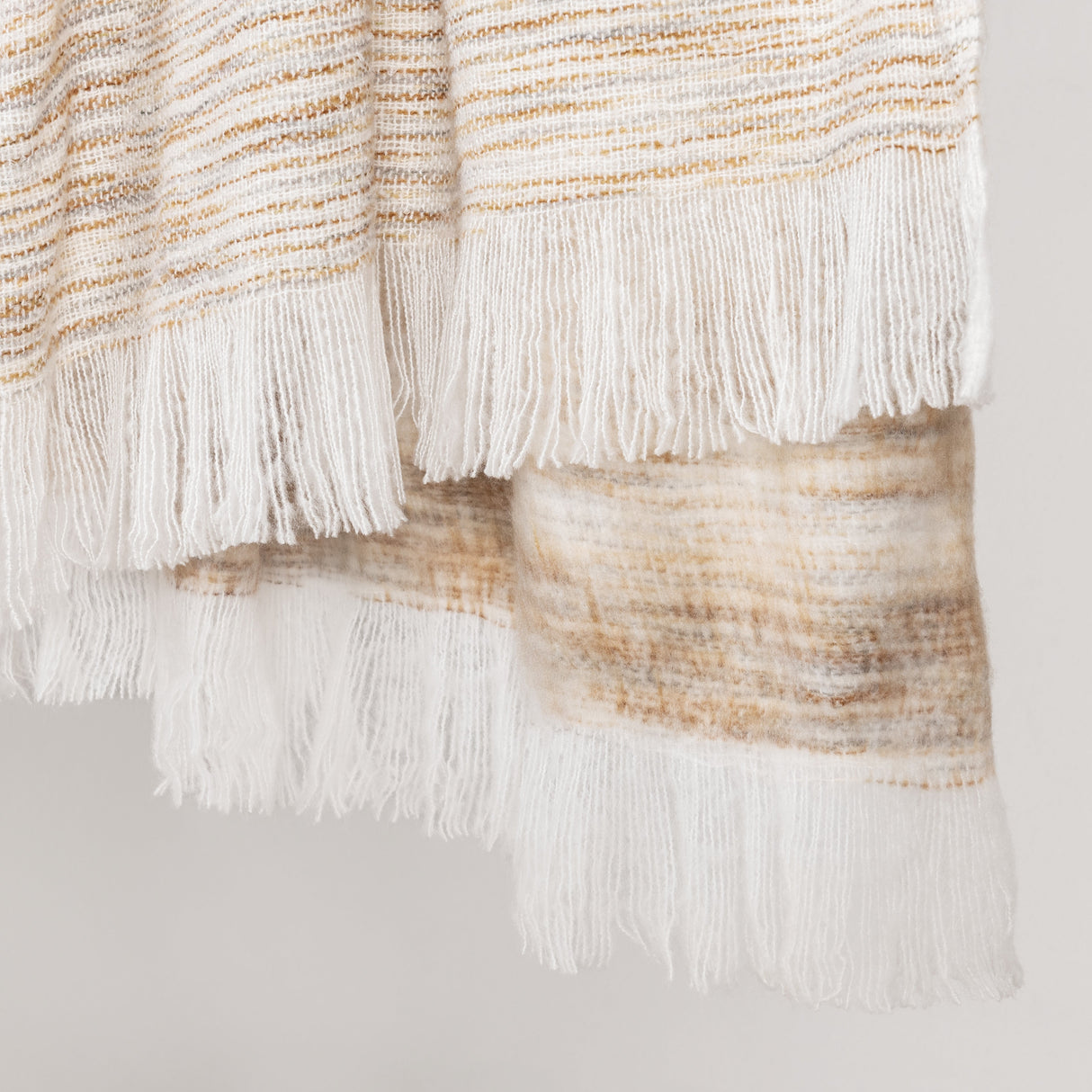 TC Albedo Ivory/Rust Throw 50x70 by Classic Home at Eve Furniture