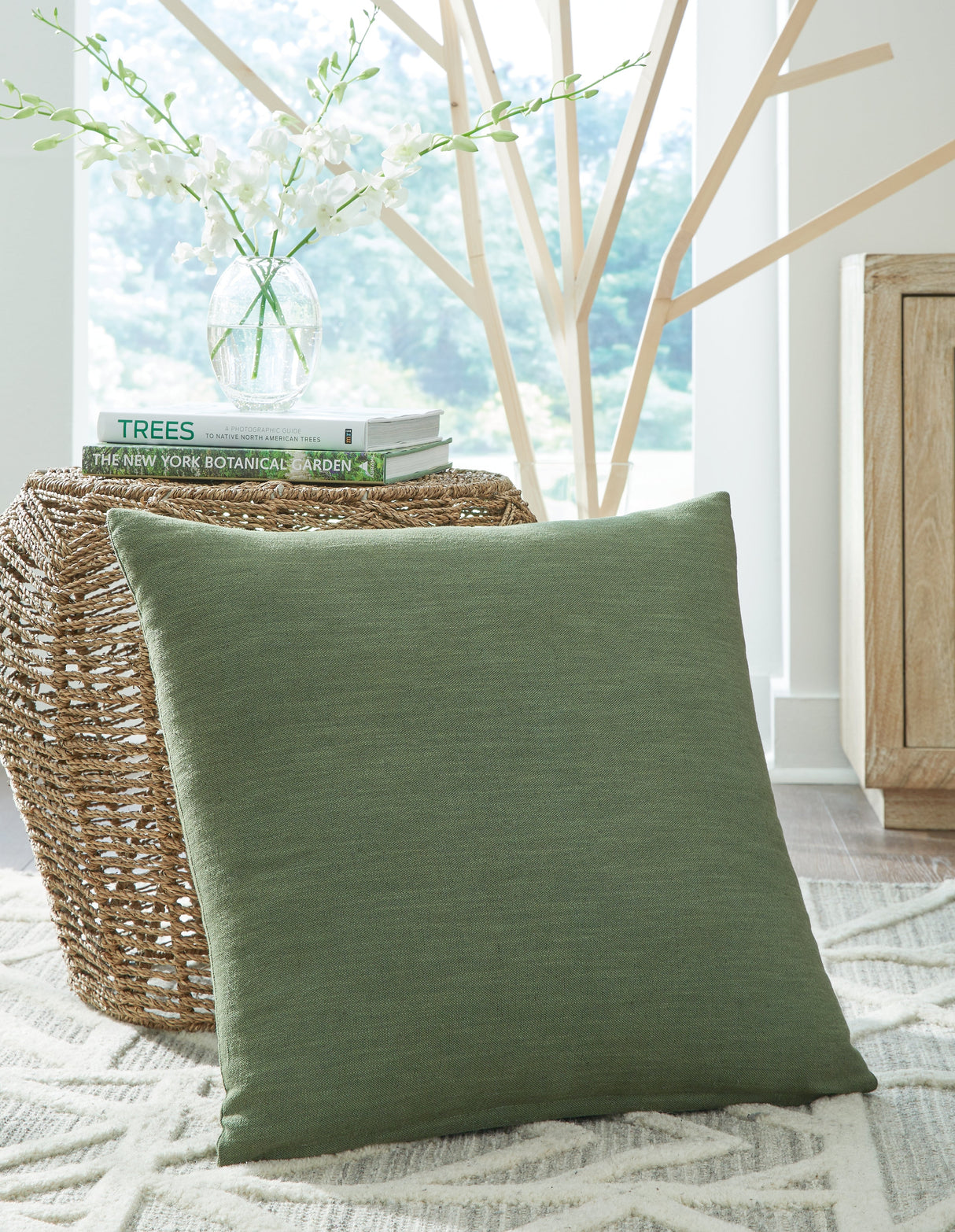 Thaneville Green Pillow