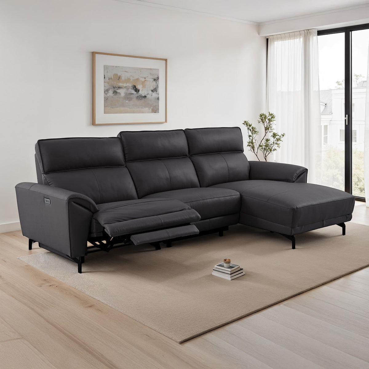 Themis Black Power Sectional with Right Chaise by Furniture of America at Eve Furniture