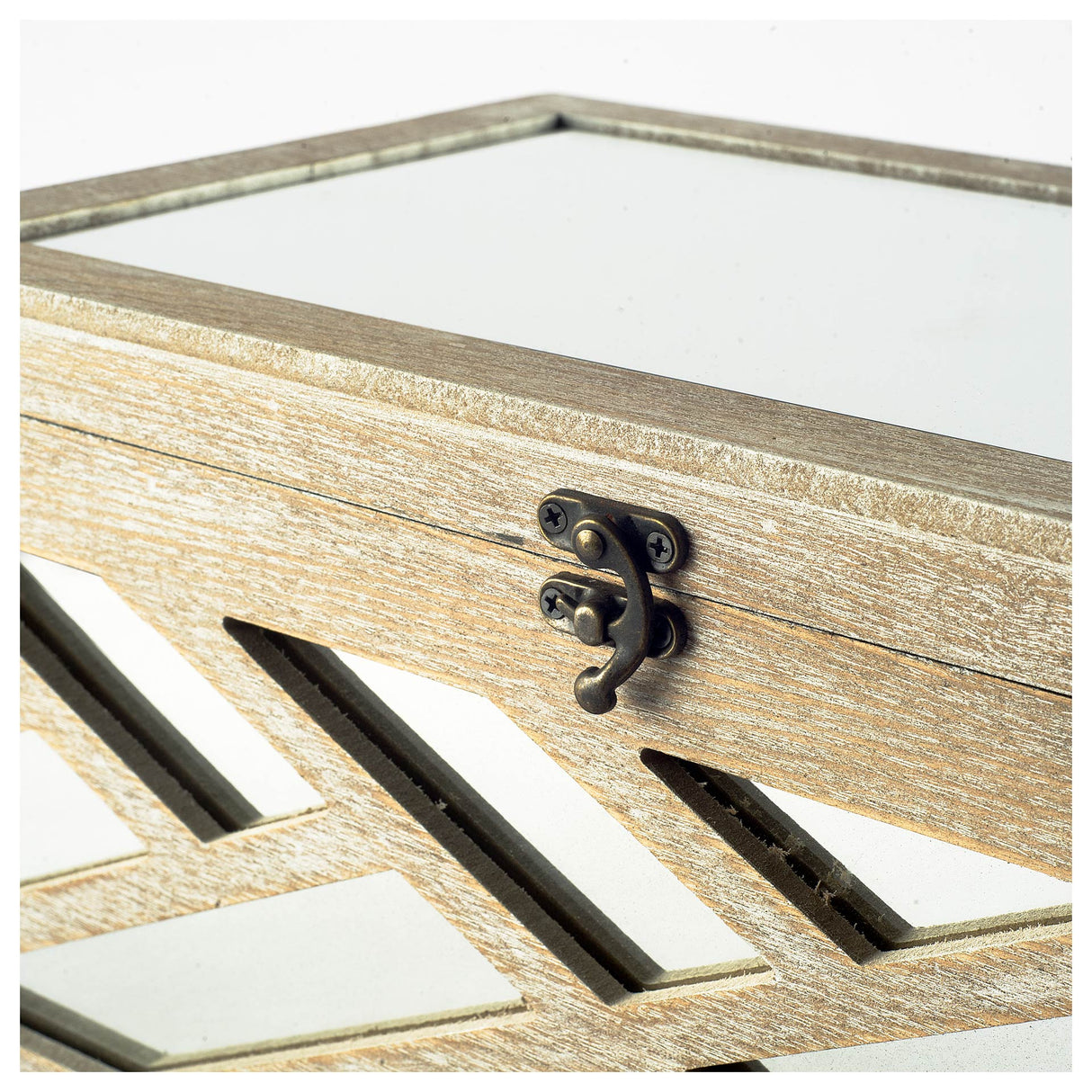 Tiffany (Set of 2) Off-White Wooden W/ Mirror Inlay Chevron Boxes by Mercana at Eve Furniture