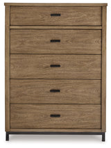 Tomtyn Light Brown Chest of Drawers