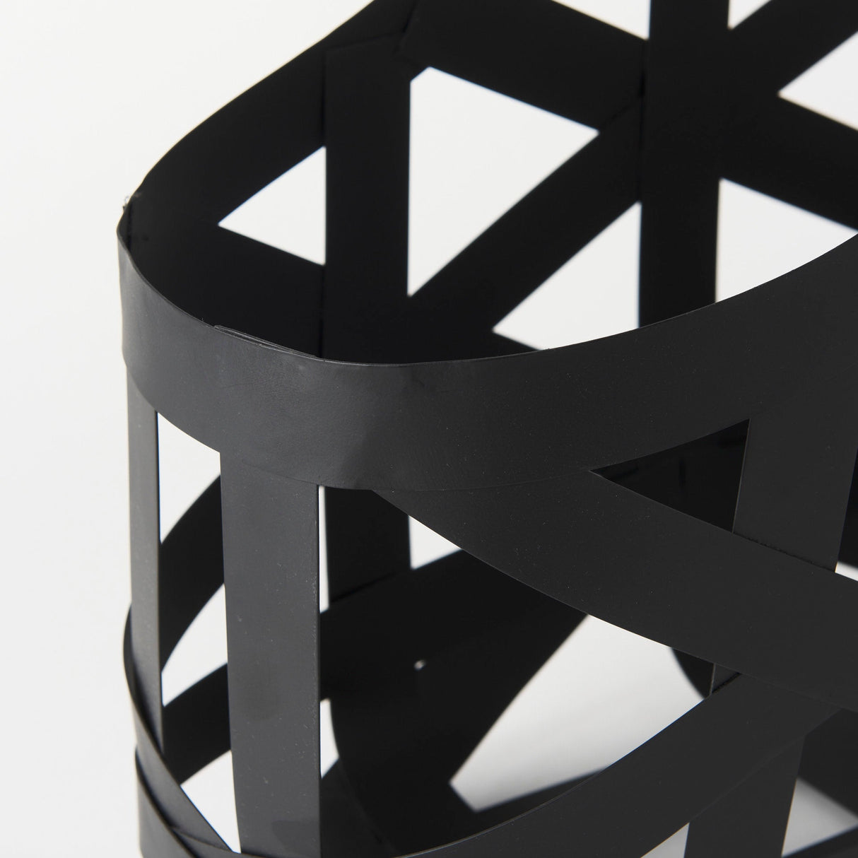 Tyrell (Set of 2); Black Iron Metal Baskets by Mercana at Eve Furniture