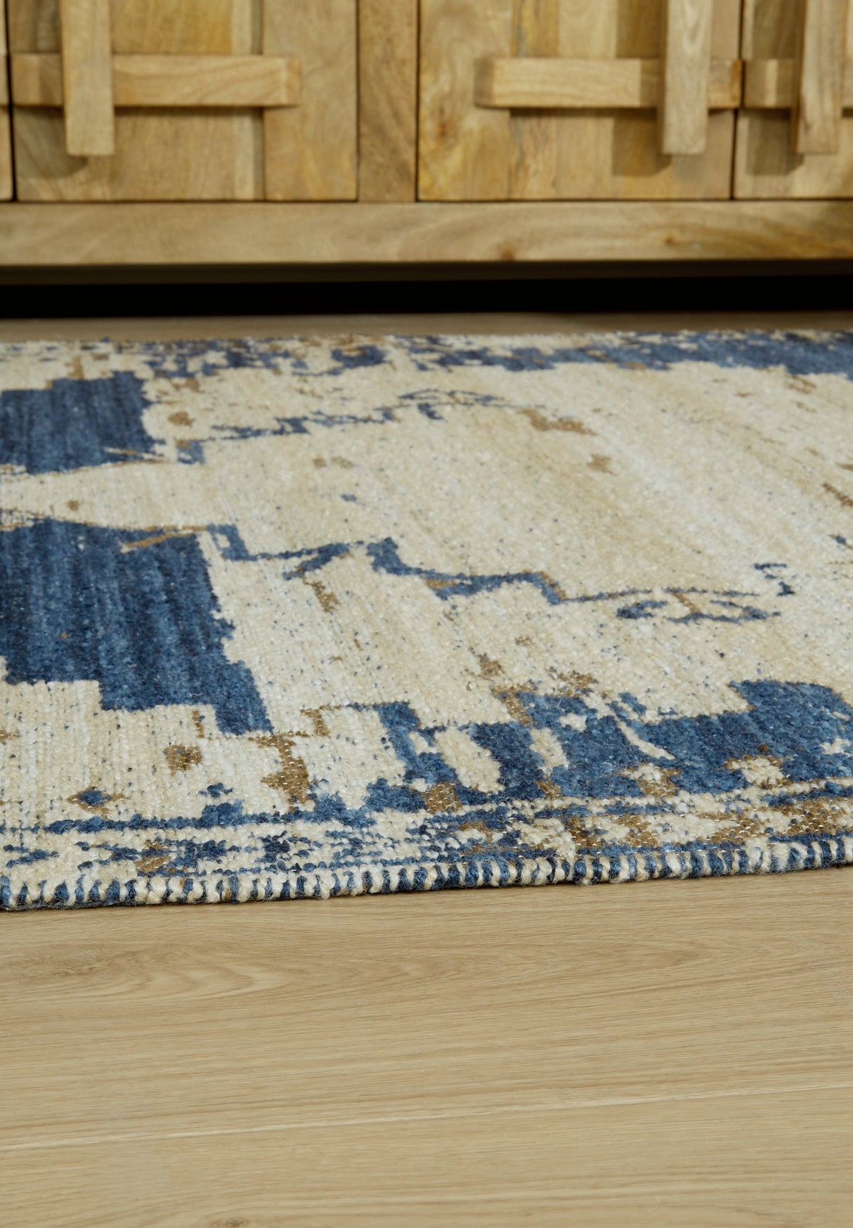 Varnler Blue/Brown/Tan Extra Large Rug by ASHLEY FURNITURE at Eve Furniture