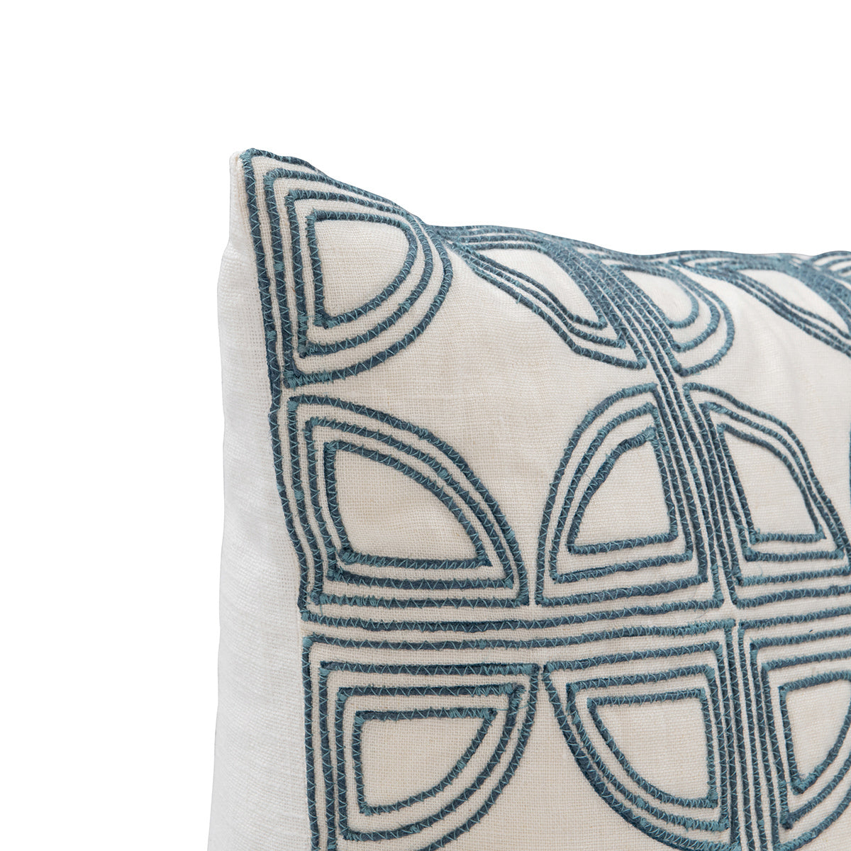 VC Elea Ivory/Navy 22x22 Throw Pillow (Set of 2) by Classic Home at Eve Furniture