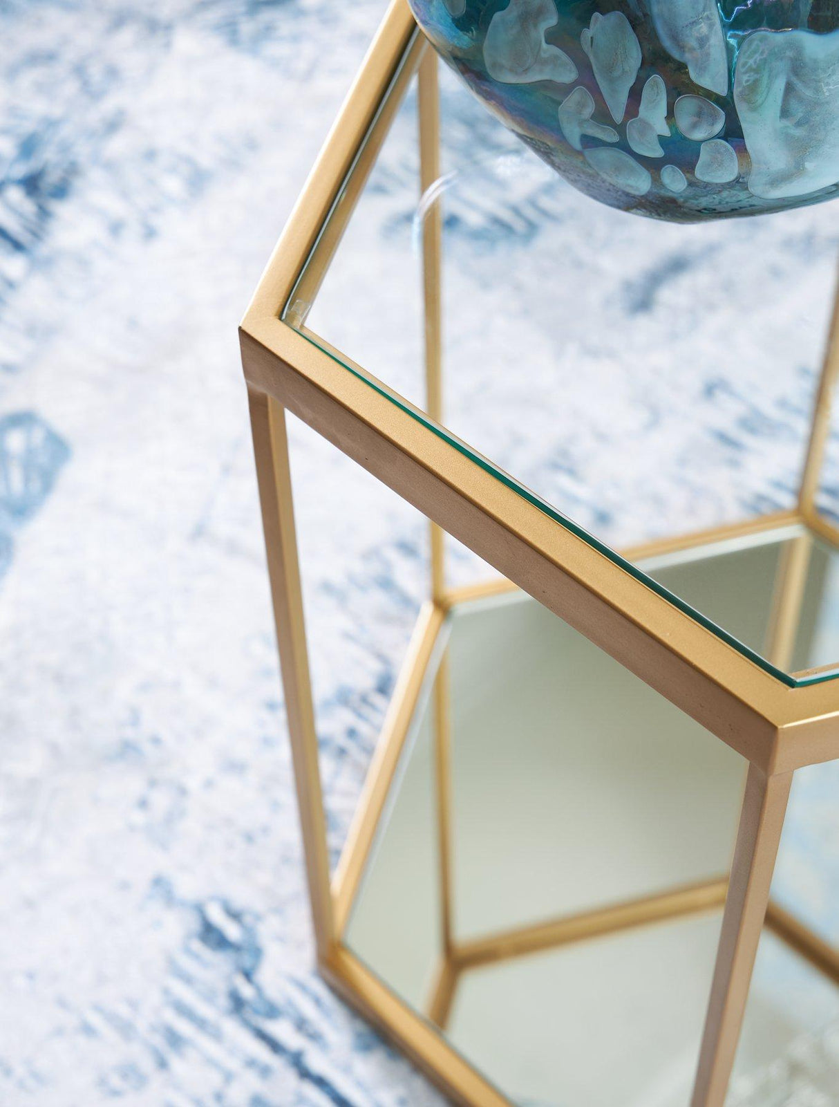 Veerwick Accent Coffee Table by Ashley at Eve Furniture