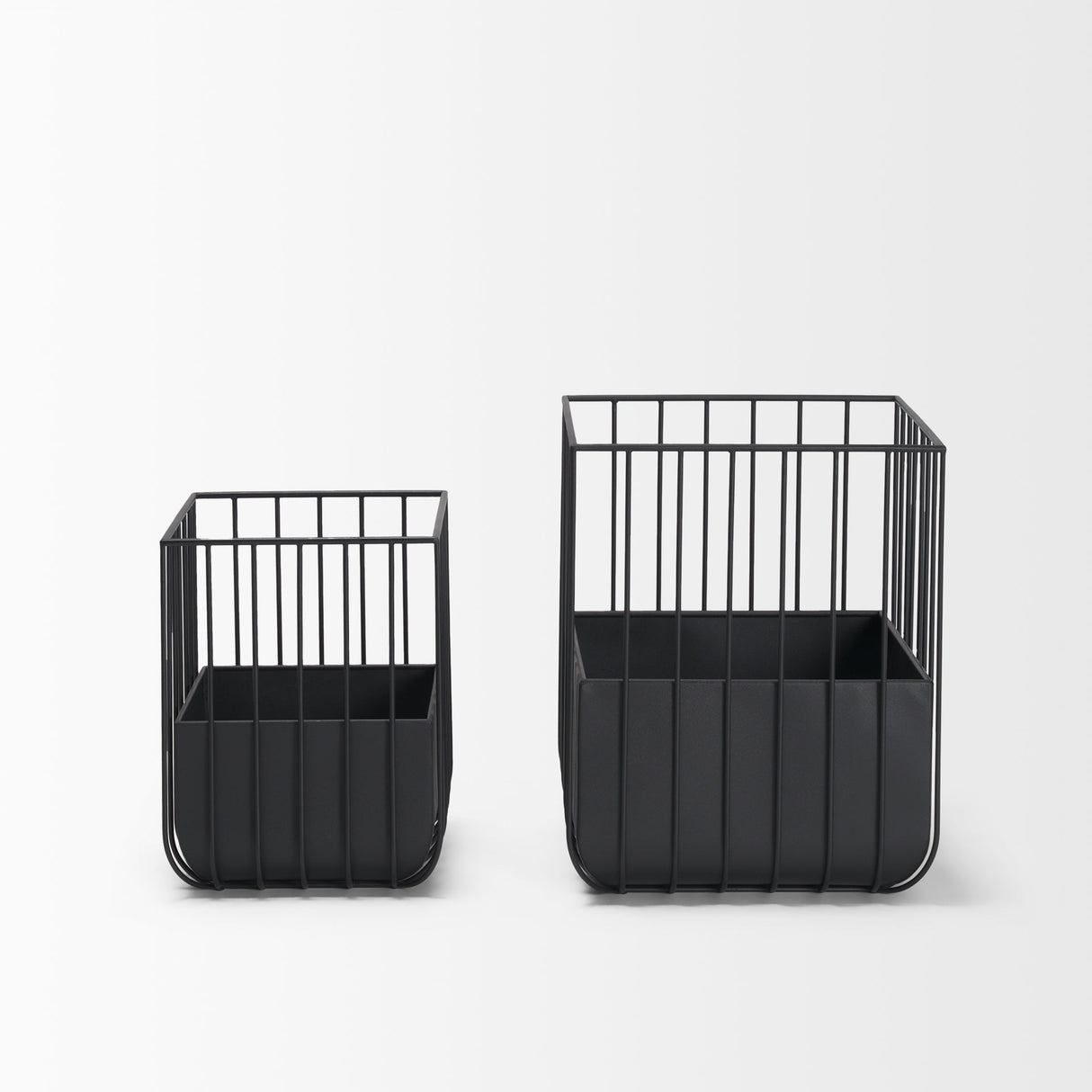 Verna Matte Black Wire Cage Metal Planters (Set of 2) by Mercana at Eve Furniture