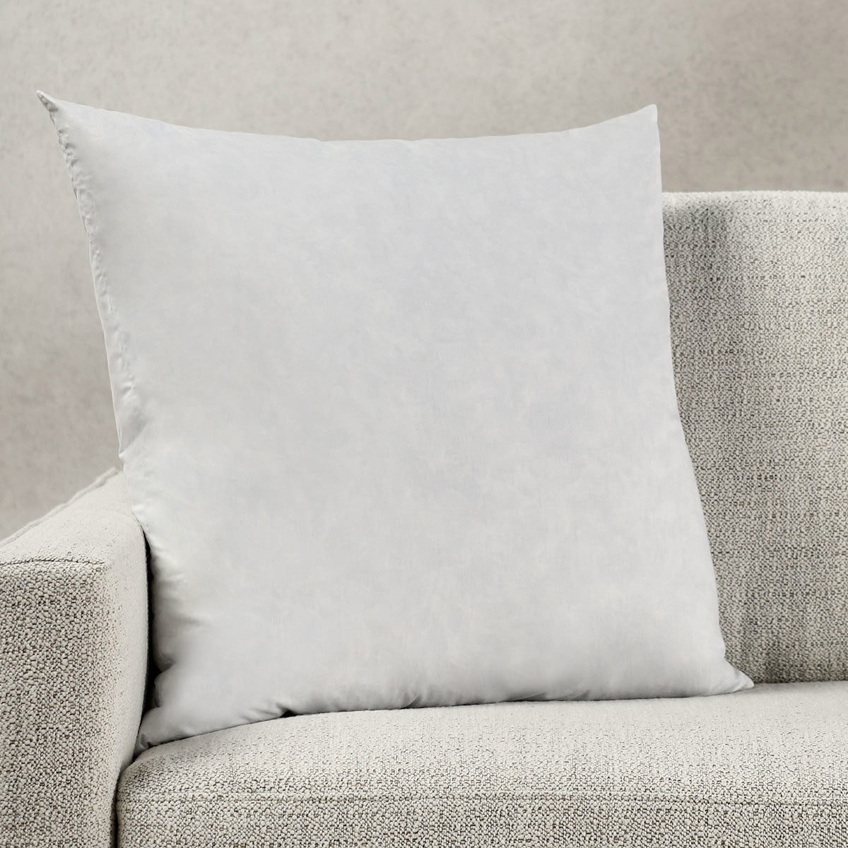 Villa Feather White Down Insert for Pillow Multiple Sizes Throw Pillow (Set of 2) by Classic Home at Eve Furniture