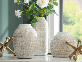 Vinburn White/Gold Finish Accessory Set (Set of 5) by Ashley at Eve Furniture