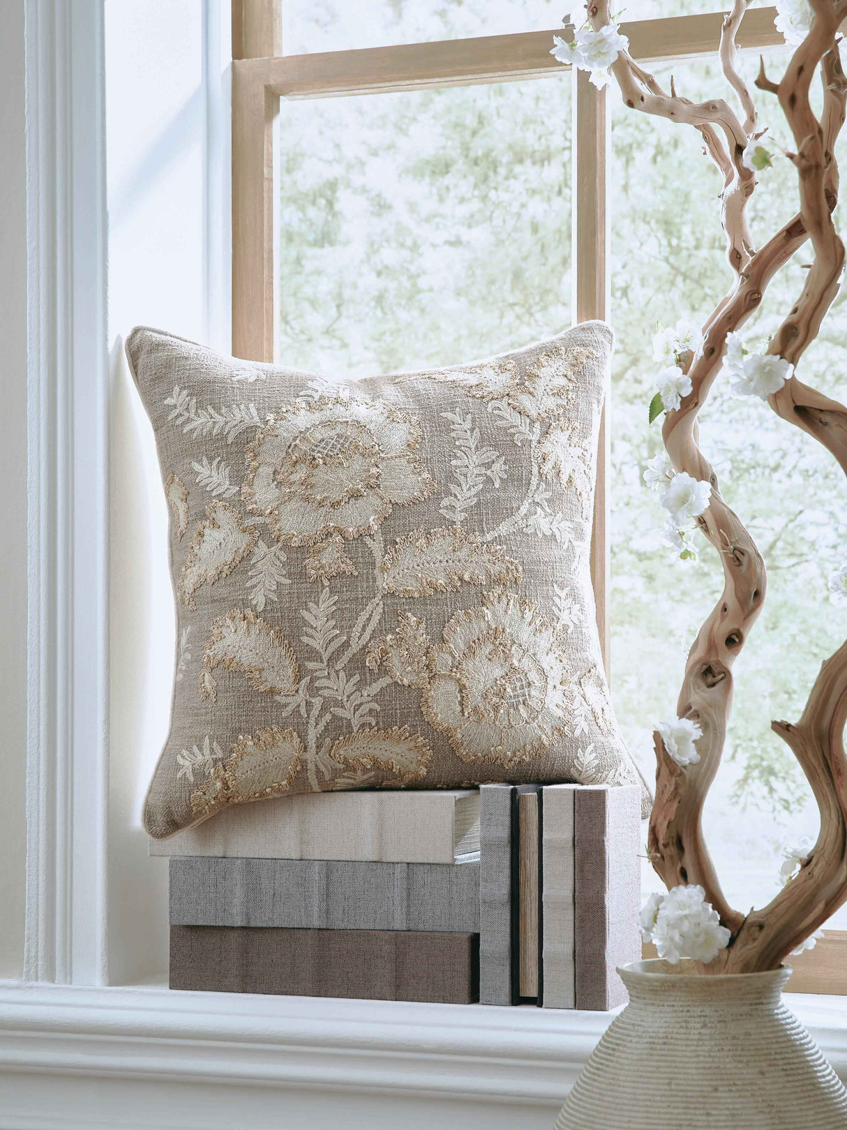 Viveka Brown/Beige Pillow by Ashley at Eve Furniture