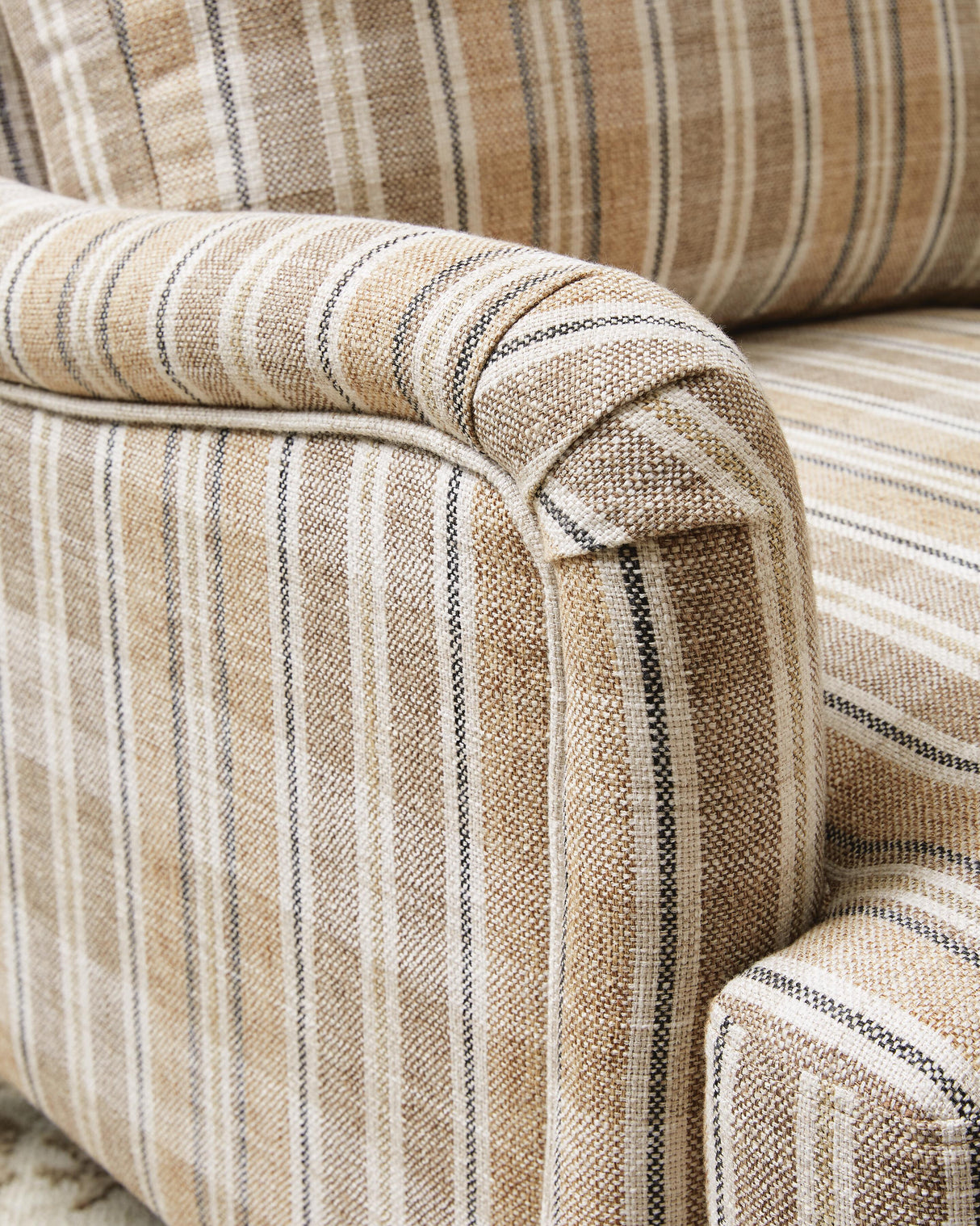 Wardington Multi/Beige Accent Chair
