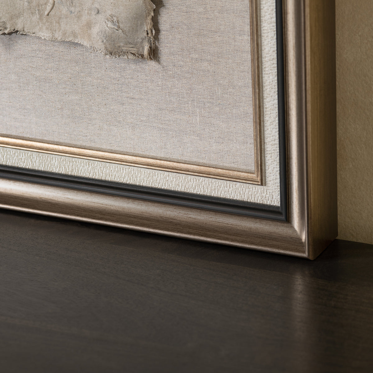 Warm Crackles Brown/Cresm Canvas by Crestview at Eve Furniture