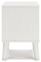 Aprilyn Queen Panel Headboard with Dresser and 2 Nightstands in White