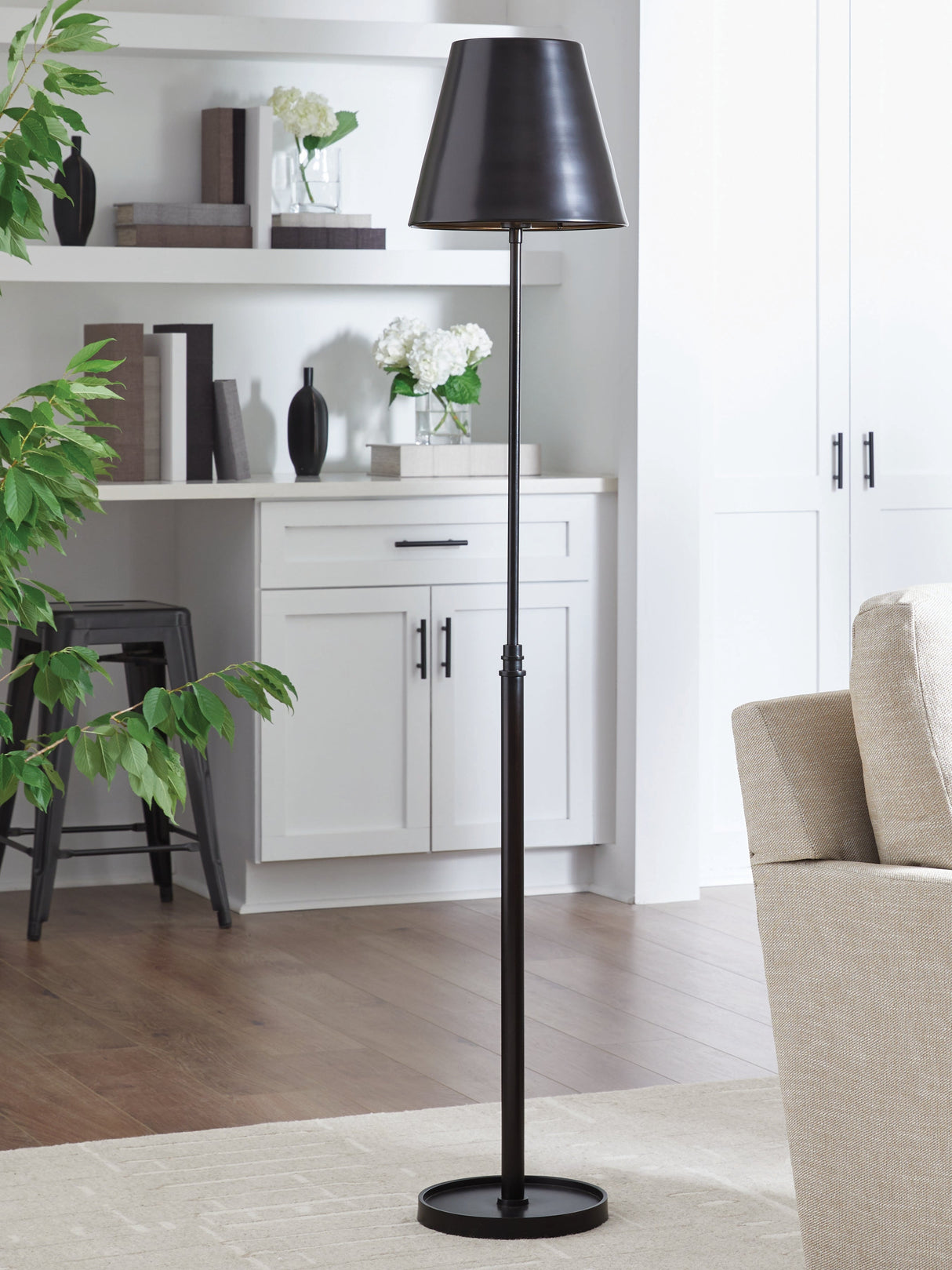 Wimner Antique Bronze Finish Floor Lamp by ASHLEY FURNITURE at Eve Furniture