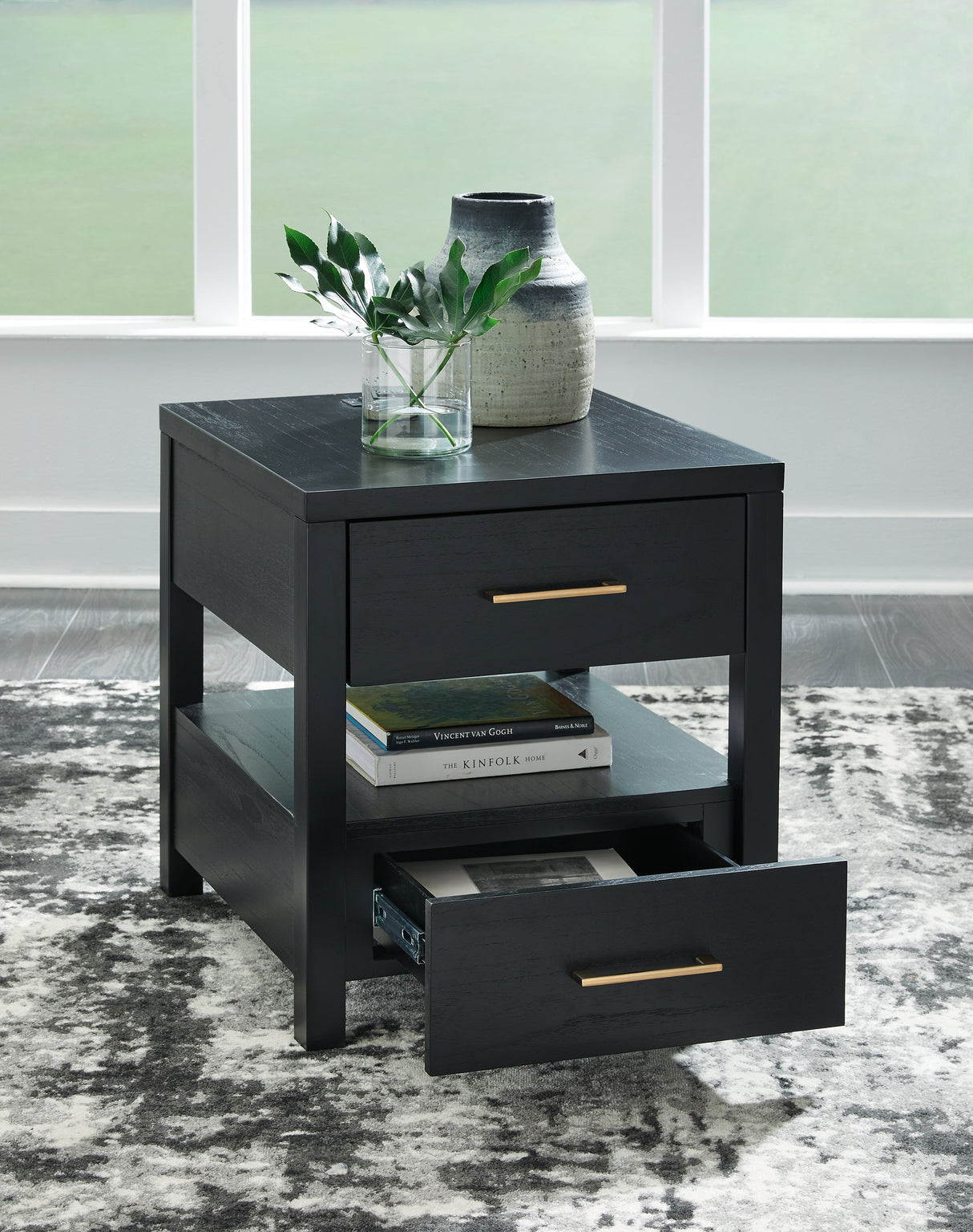 Winbardi Black End Table