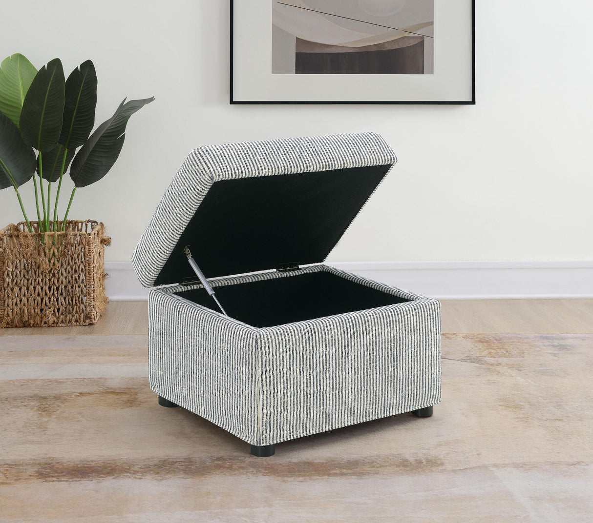 Winter Gray Upholstered Hydraulic Lift Top Storage Ottoman by Coaster at Eve Furniture