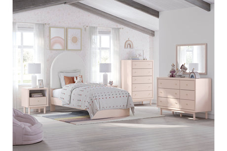 Wistenpine Blush Upholstered Youth Platform Bedroom Set by Ashley at Eve Furniture