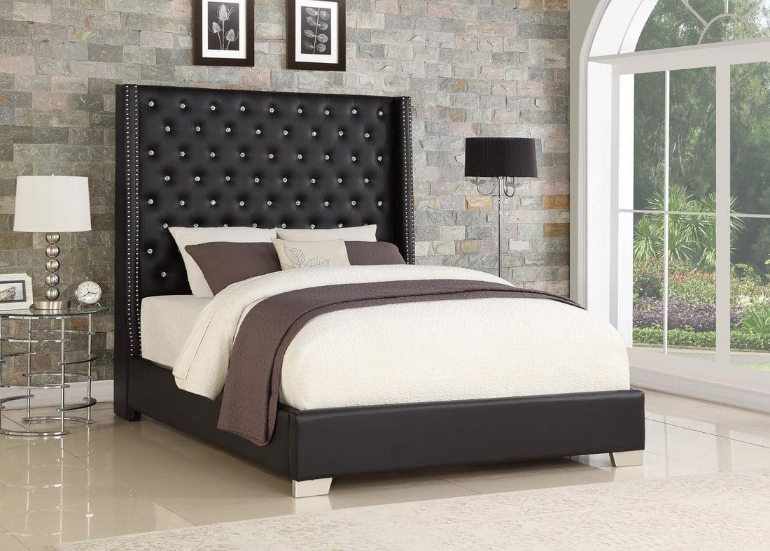 Diamond Tufted Black 6 FT Queen Bed
